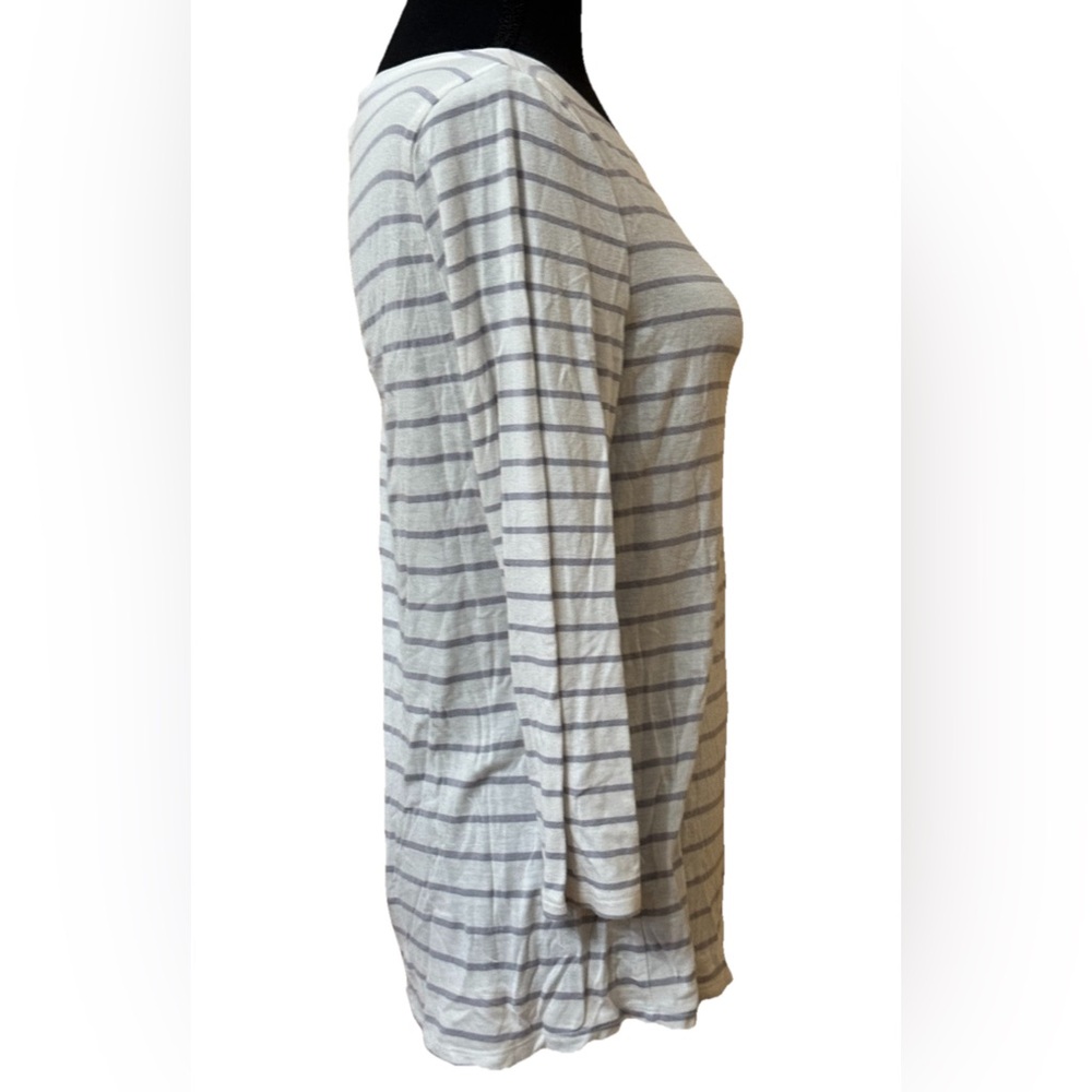 WHBM Long Sleeve Shirt - Picture 5 of 9